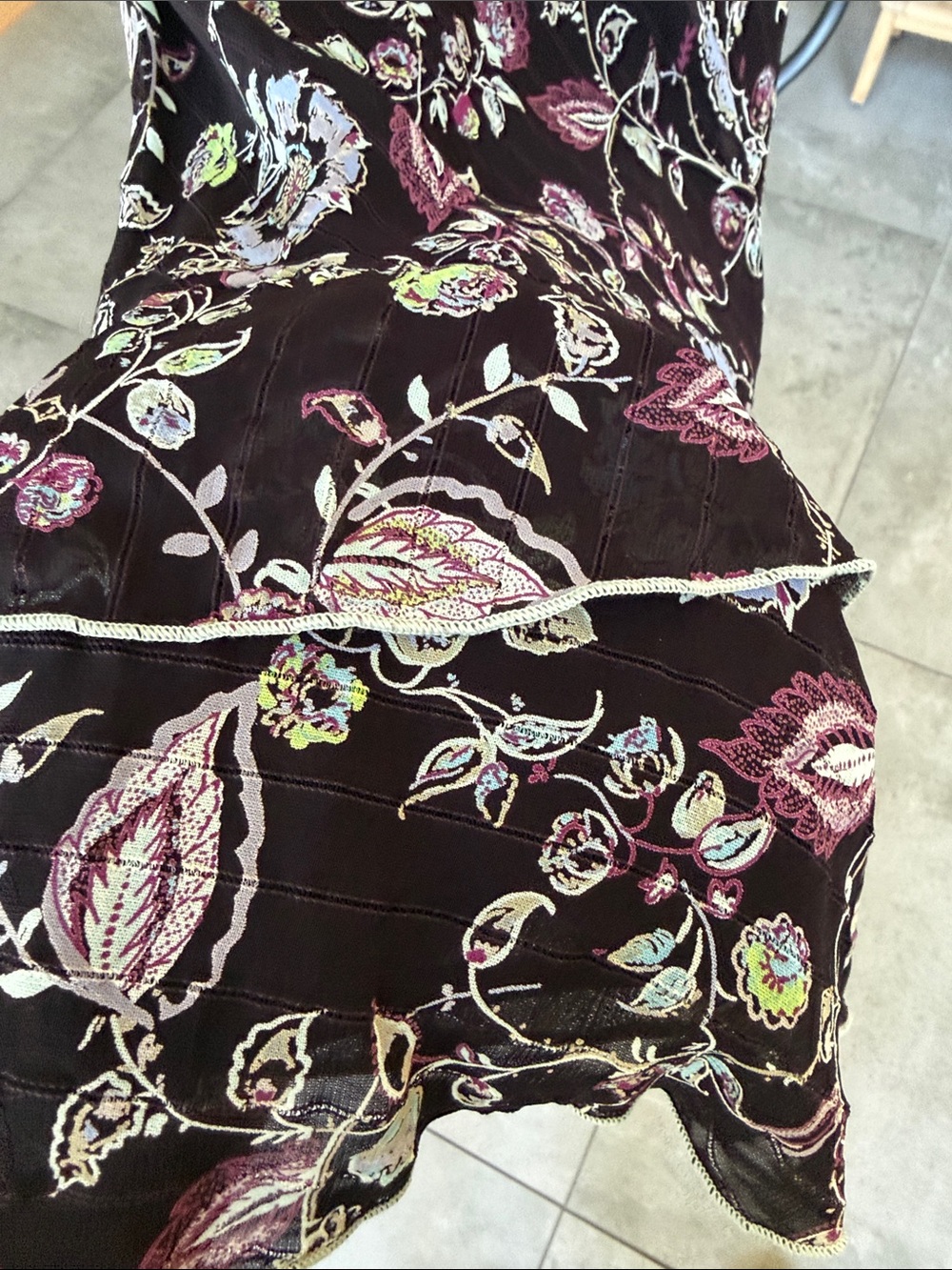 Lily floral spaghetti strap dress- black purple blue lilac size M - Picture 3 of 7